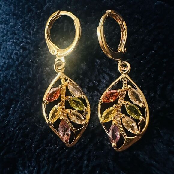 Vintage Style Golden Leaf Earrings with Multiple Colored Stones Grandmac - Picture 1 of 9